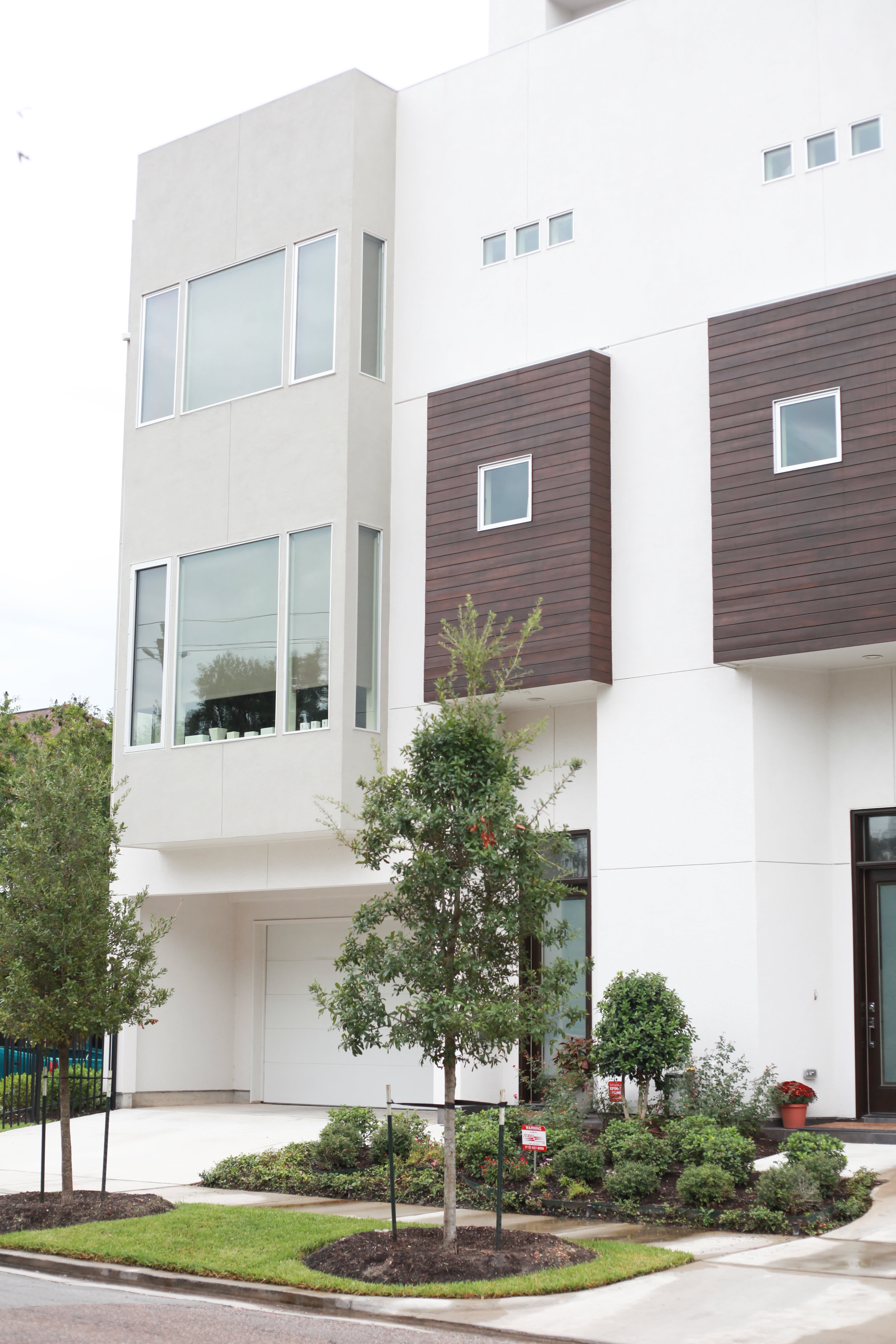 House Tour A MidCentury Modern Houston House Apartment Therapy